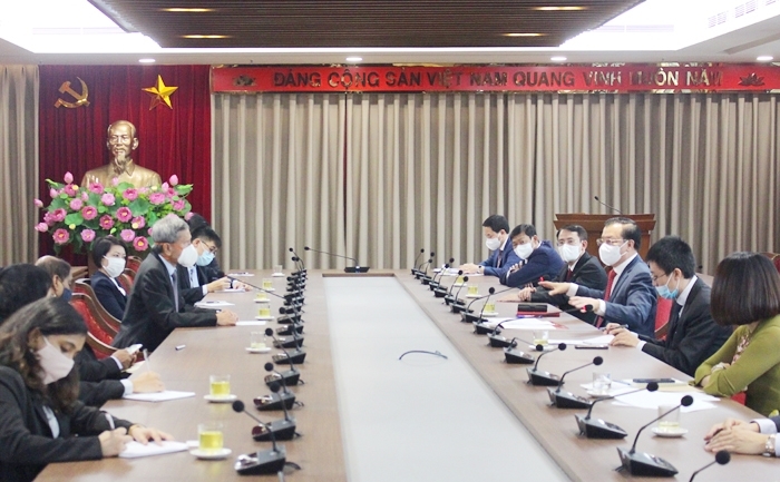 Hoạt động của Bộ trưởng Ngoại giao nước ngoài đầu tiên thăm Việt Nam trong năm 2021