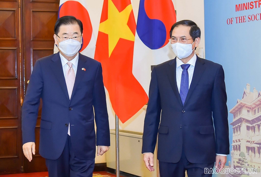 Ngoại trưởng Hàn Quốc và điểm đến đầu tiên trong chuyến công du Đông Nam Á Ngoại trưởng Hàn Quốc và điểm đến đầu tiên trong chuyến công du Đông Nam Á