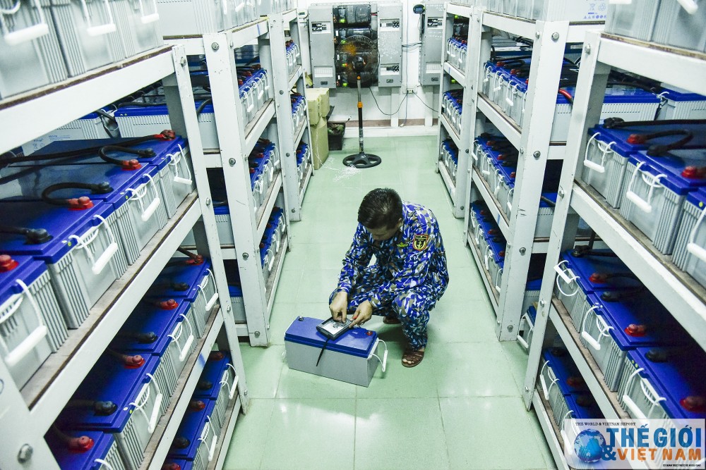 Ấn tượng hệ thống năng lượng mặt trời, gió từ quần đảo Trường Sa an tuong he thong nang luong mat troi gio tu quan dao truong sa