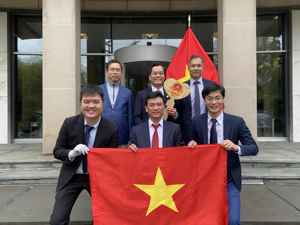 25 năm – Biến điều không thể thành có thể 25 nam bien dieu khong the thanh co the