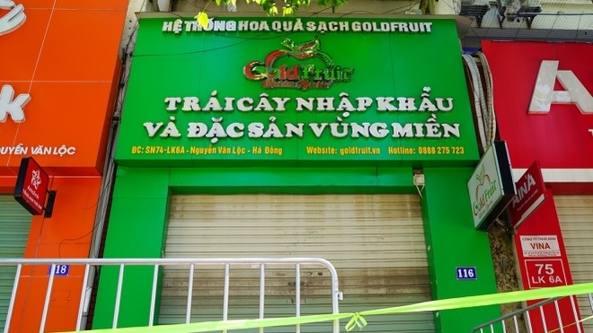 Covid-19 ở Hà Nội: Phong tỏa tòa chung cư 400 hộ dân và nhiều cửa hàng, quán ăn