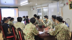 Lần đầu tiên tập huấn trực tuyến về Covid-19 giữa Bệnh viện dã chiến cấp 2 Việt Nam và Ấn Độ tại Nam Sudan