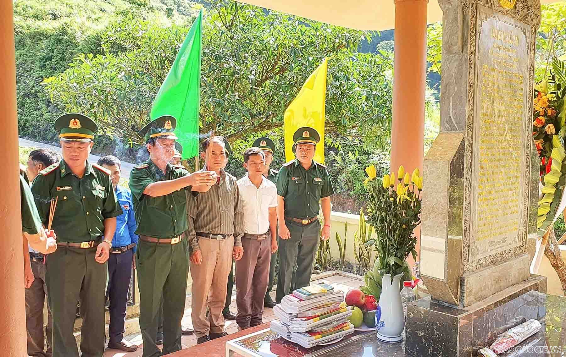 Quảng Trị: Tri ân người có công với cách mạng tại ‘chảo lửa’ biên giới Quảng Trị: Tri ân người có công với cách mạng tại ‘chảo lửa’ biên giới