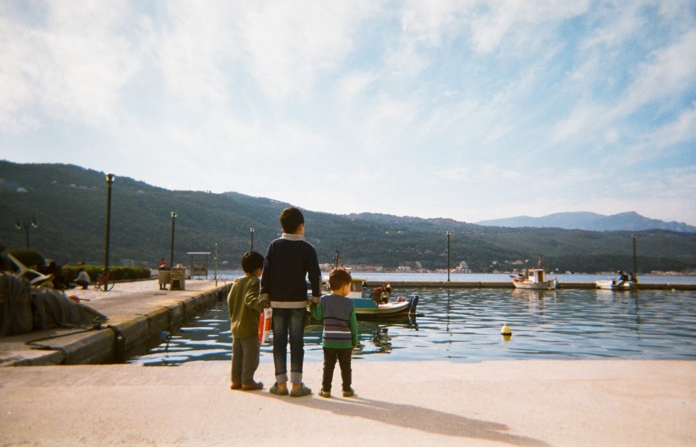 Trại tị nạn Samos qua ống kính của những người di cư trẻ tuổi