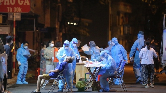 Hà Nội: Lên phương án 8.000 giường điều trị Covid-19, xét nghiệm diện rộng