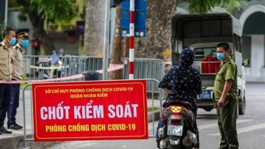Covid-19: Hà Nội bác bỏ thông tin giả mạo về việc người dân không được di chuyển trong 7 ngày