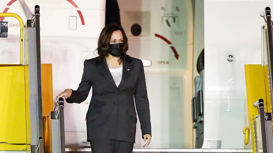 Những hình ảnh đầu tiên của Phó Tổng thống Mỹ tại Việt Nam