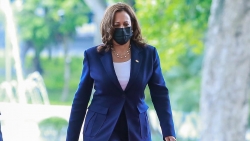 Những hình ảnh bận rộn của Phó Tổng thống Mỹ Kamala Harris tại Việt Nam