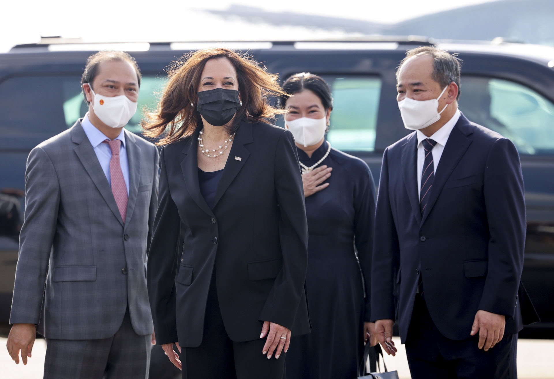 Toàn cảnh chuyến thăm Việt Nam của nữ Tổng thống Mỹ đầu tiên Toàn cảnh chuyến thăm Việt Nam của nữ Tổng thống Mỹ đầu tiên