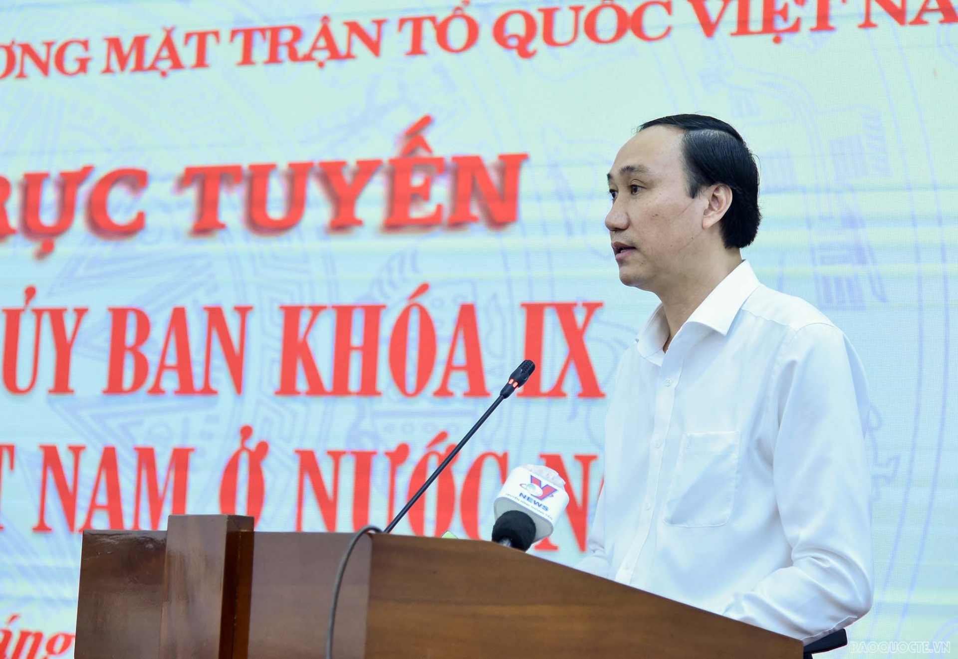 Kiều bào đề xuất sáng kiến giúp quê hương chống dịch Covid-19 và phát triển đất nước Kiều bào đề xuất sáng kiến giúp quê hương chống dịch Covid-19 và phát triển đất nước