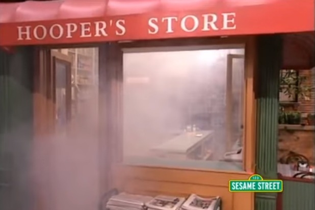 nhung bo phim va chuong trinh truyen hinh da thay doi noi dung sau su kien 119