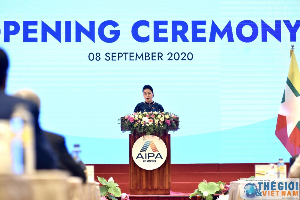 aipa can gan ket tu cuong de thich ung voi hoan canh moi