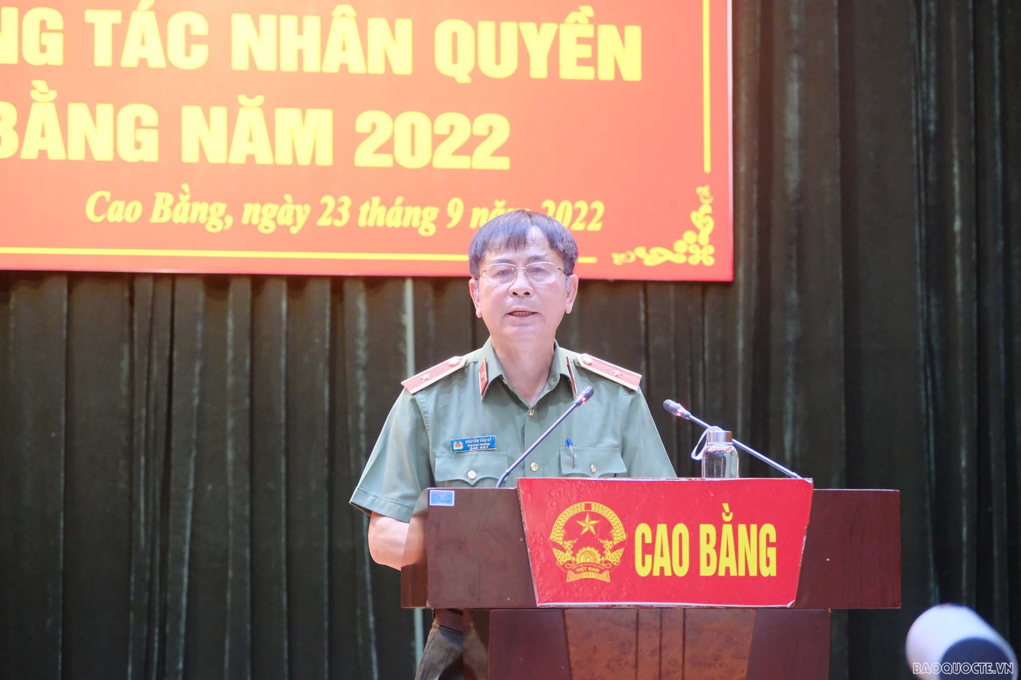 Công tác nhân quyền cần có sự kết hợp chặt chẽ giữa ‘xây’ và ‘chống’