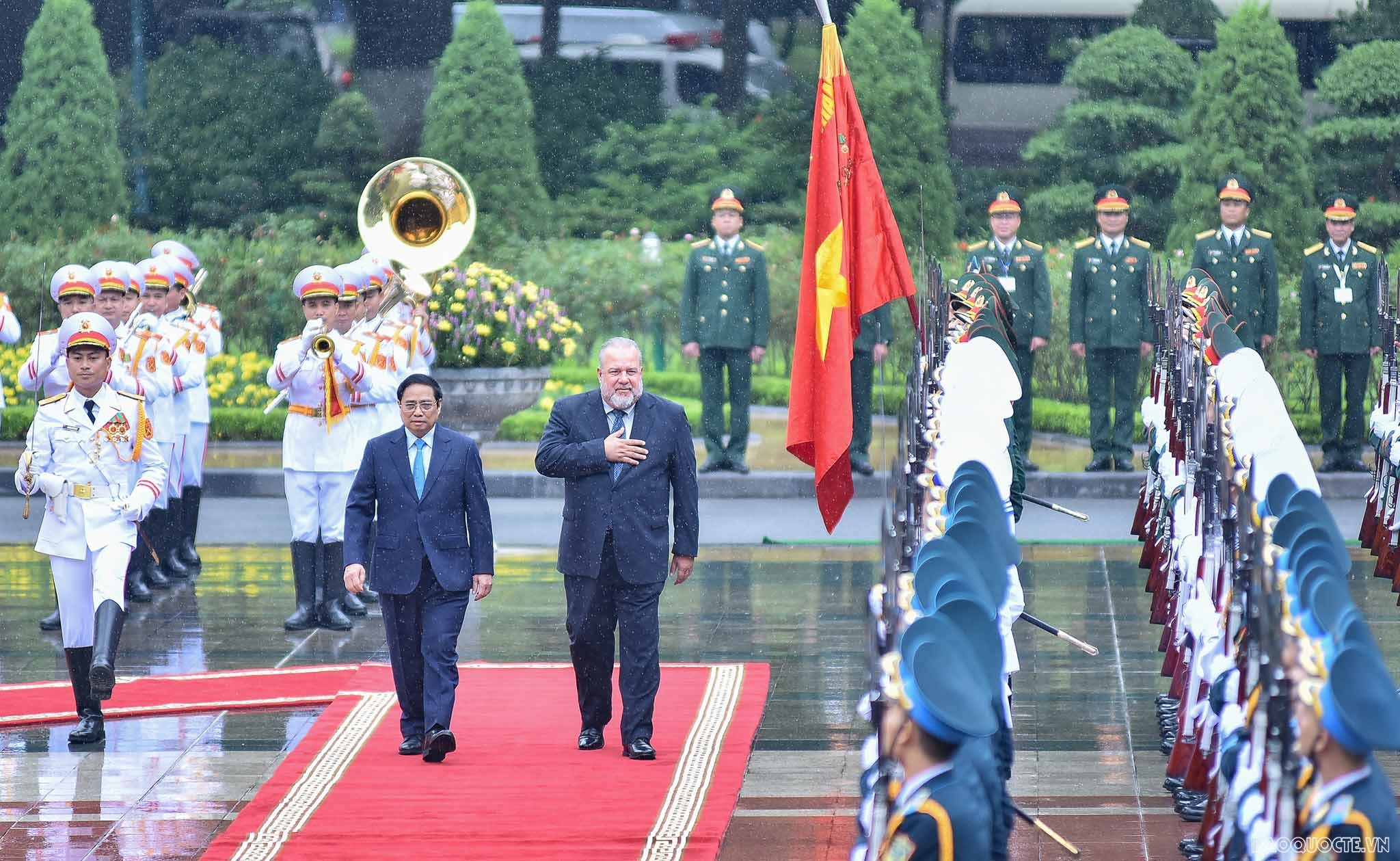 Lễ đón chính thức Thủ tướng Cuba Manuel Marrero Cruz tại Phủ Chủ tịch