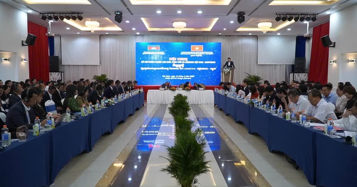 Hội nghị mở lối cho hợp tác sản xuất và logistics Việt Nam-Campuchia bứt phá Hội nghị mở lối cho hợp tác sản xuất và logistics Việt Nam-Campuchia bứt phá