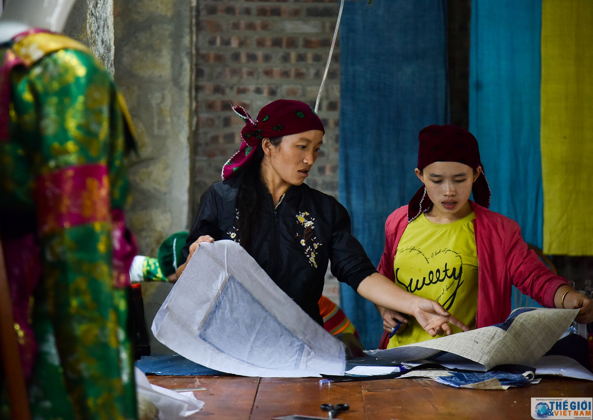 phu nu dia dau to quoc va tam lanh trang doi doi