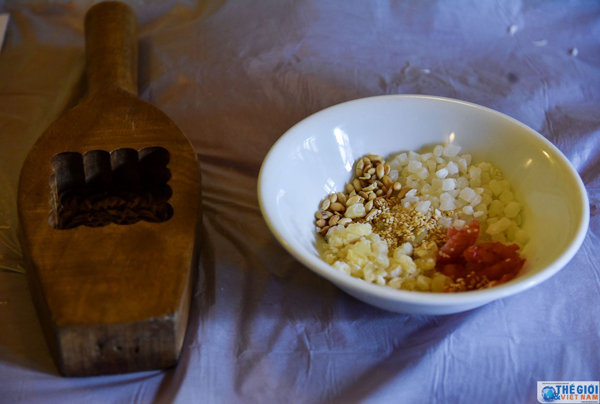 Nhóm Phụ nữ Cộng đồng ASEAN trải nghiệm làm bánh gối, bánh trung thu nhom phu nu cong dong asean trai nghiem lam banh goi banh trung thu