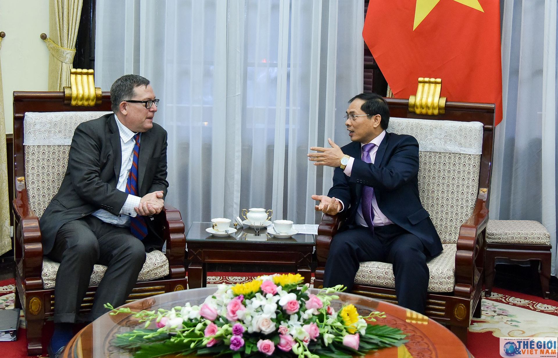 Thứ trưởng Thường trực Bùi Thanh Sơn  tiếp Trợ lý Đại diện Thương mại Mỹ