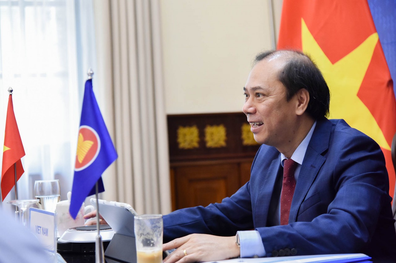 Các Bộ trưởng ASEAN họp trù bị cho các Hội nghị cấp cao ASEAN và Hội nghị cấp cao liên quan Các Bộ trưởng ASEAN họp trù bị cho các Hội nghị cấp cao ASEAN và Hội nghị cấp cao liên quan