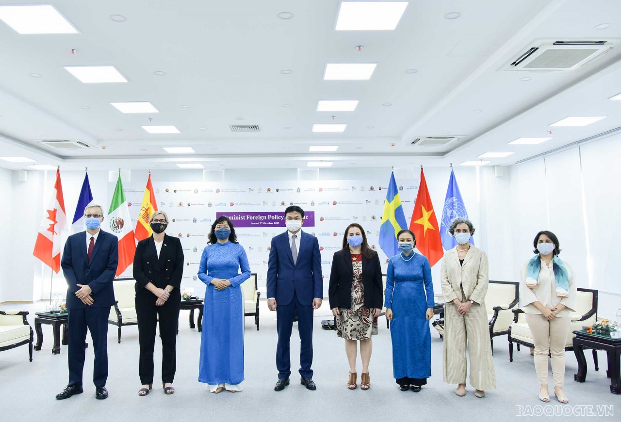 Nâng cao vai trò của Phụ nữ trong chính sách đối ngoại Học viện Ngoại giao và khuôn viên mới góp phần lan toả thông điệp về Chính sách đối ngoại nữ quyền