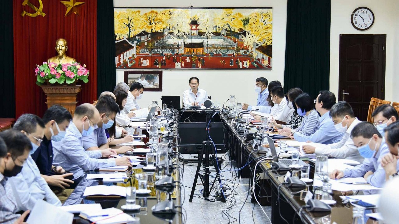 Hội nghị Ban Chấp hành Đảng bộ Bộ Ngoại giao lần thứ sáu