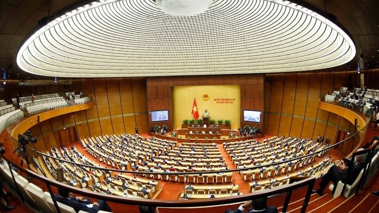 Hôm nay 8/11, Quốc hội họp và thảo luận về lùi thời điểm cải cách tiền lương