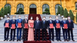 Những hình ảnh tại lễ trao quyết định bổ nhiệm cho 8 Đại sứ Việt Nam tại nước ngoài nhiệm kỳ 2021-2024