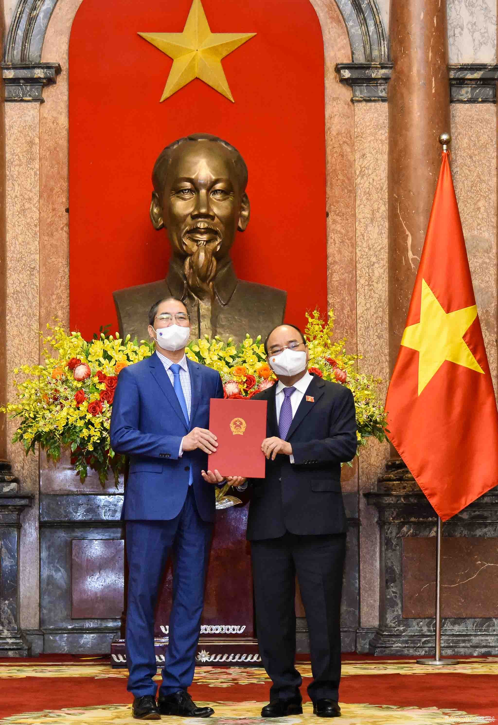 Những hình ảnh tại lễ trao quyết định bổ nhiệm cho 8 Đại sứ Việt Nam tại nước ngoài nhiệm kỳ 2021-2024