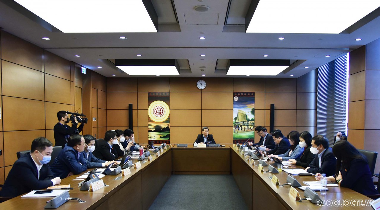 Kỳ họp thứ 2, Quốc hội khóa XV bàn nhiều vấn đề quan trọng trong ngày làm việc thứ 4