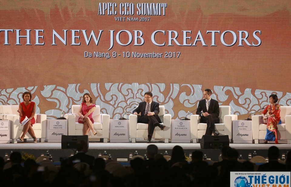 Robot sẽ khó thay thế con người