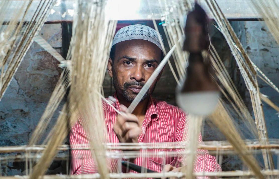 Ngôi làng dệt lụa sari cuối cùng ở thành phố linh thiêng nhất Ấn Độ