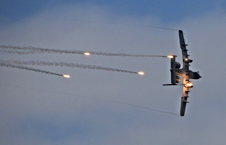 Quân đội Afghanistan không kích tiêu diệt 8 tay súng Taliban