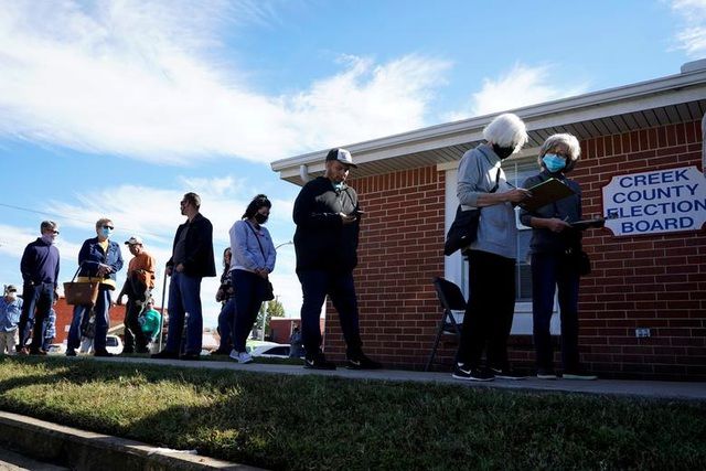 Hai ứng cử viên Tổng thống Mỹ Donald Trump và Joe Biden đổ bộ các bang chiến trường, dốc sức chạy đua trước giờ G Hình ảnh trước 'giờ vàng' bầu cử Mỹ 2020, ông Trump và Biden đổ bộ các bang chiến trường, dốc sức chạy đua