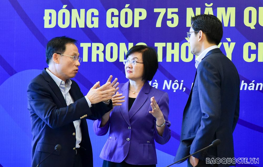 doi ngoai da phuong viet nam 75 nam qua va dinh huong thoi gian toi