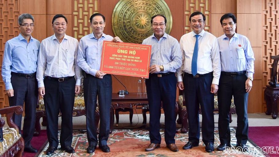 Cộng đồng người Việt Nam ở nước ngoài chung tay giúp đỡ bà con Quảng Nam khắc phục thiệt hại do bão lũ