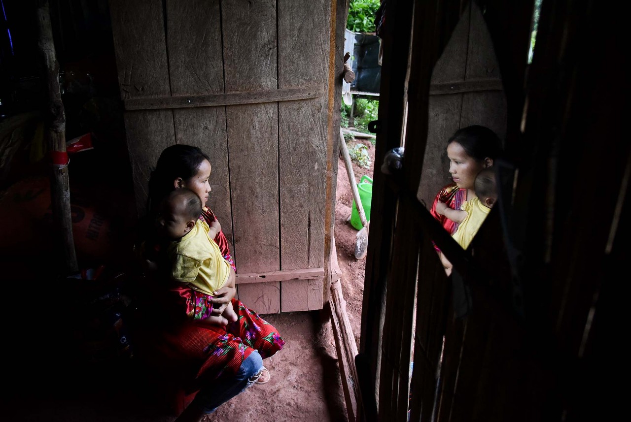 Hỗ trợ nạn nhân bị mua bán trở về: Còn đó những khó khăn