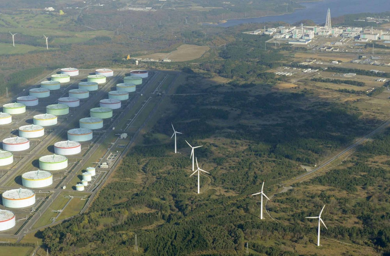 Một cơ sở dự trữ dầu ở Rokkasho, tỉnh Aomori. (Nguồn: Kyoto) Một cơ sở dự trữ dầu ở Rokkasho, tỉnh Aomori. (Nguồn: Kyoto)