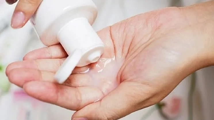 Bộ Y tế buộc thu hồi và tiêu hủy 9 loại mỹ phẩm