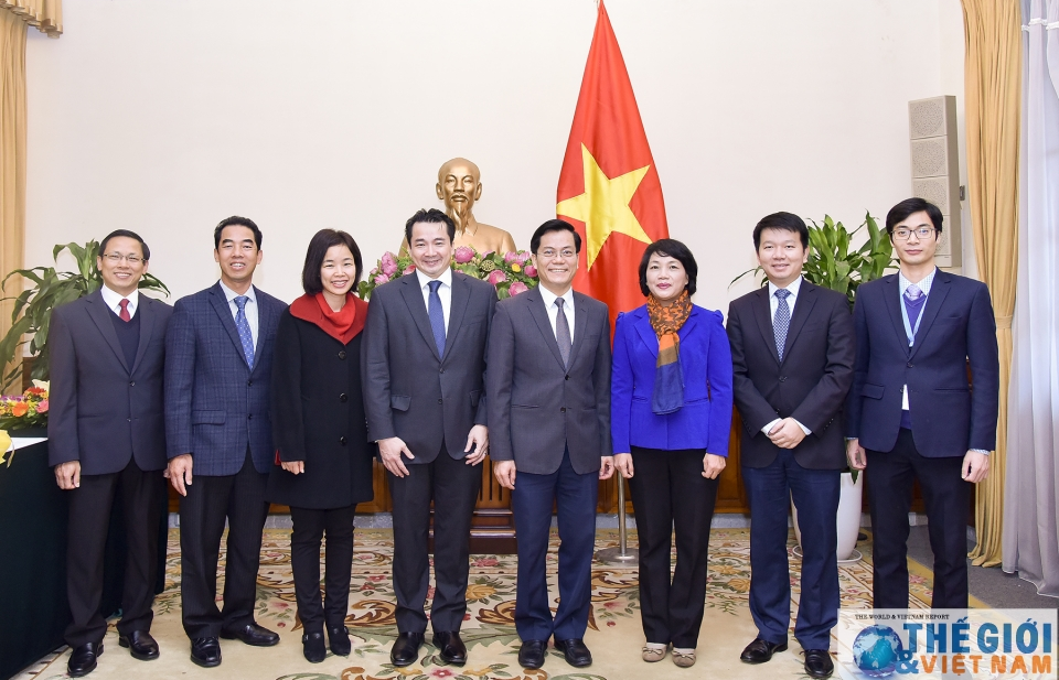 Bộ Ngoại giao trao quyết định phân công cán bộ quản lý