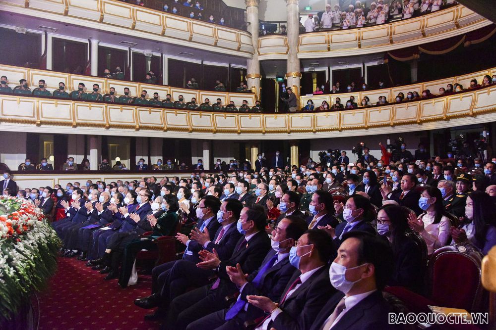 Việt Nam tổ chức lễ kỷ niệm 45 năm Quốc khánh Lào và 100 năm ngày sinh Chủ tịch Kaysone Phomvihane Việt Nam tổ chức lễ kỷ niệm 45 năm Quốc khánh Lào và 100 năm ngày sinh Chủ tịch Kaysone Phomvihane