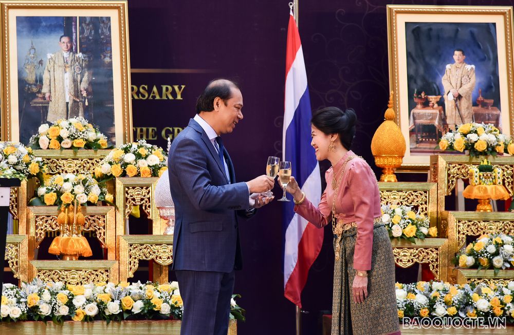 Thái Lan khâm phục Việt Nam trong cuộc chiến chống Covid-19 Thái Lan khâm phục Việt Nam trong cuộc chiến chống Covid-19