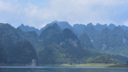 Về Tuyên Quang, ngắm 'Vịnh Hạ Long trên cạn'