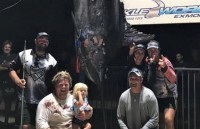 ca chep koi pha ky luc the gioi voi tri gia gan 2 trieu usd