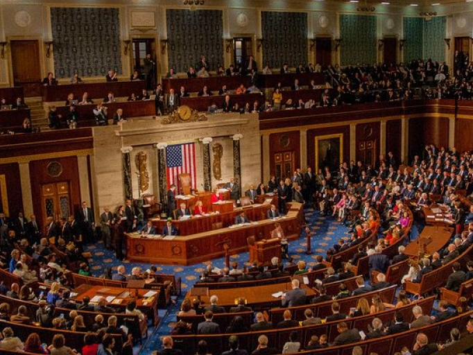 Tăng lương trên cả nước vẫn bài toán khó của nước Mỹ