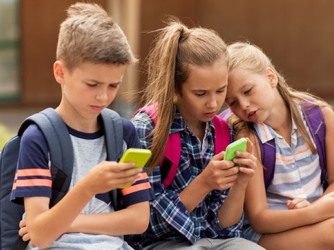 Apple sắp đưa ra các tính năng mới ngăn trẻ “nghiện smartphone”