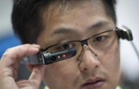 apple ra mat kinh deo thuc te ao nam 2023