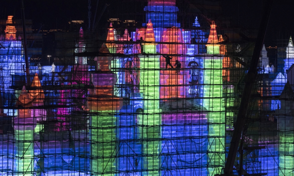 Trung Quốc: Lâu đài như cổ tích tại lễ hội băng lớn nhất thế giới trung quoc lau dai nhu co tich tai le hoi bang lon nhat the gioi