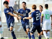 truyen thong quoc te danh gia cao tuyen viet nam du o cua duoi