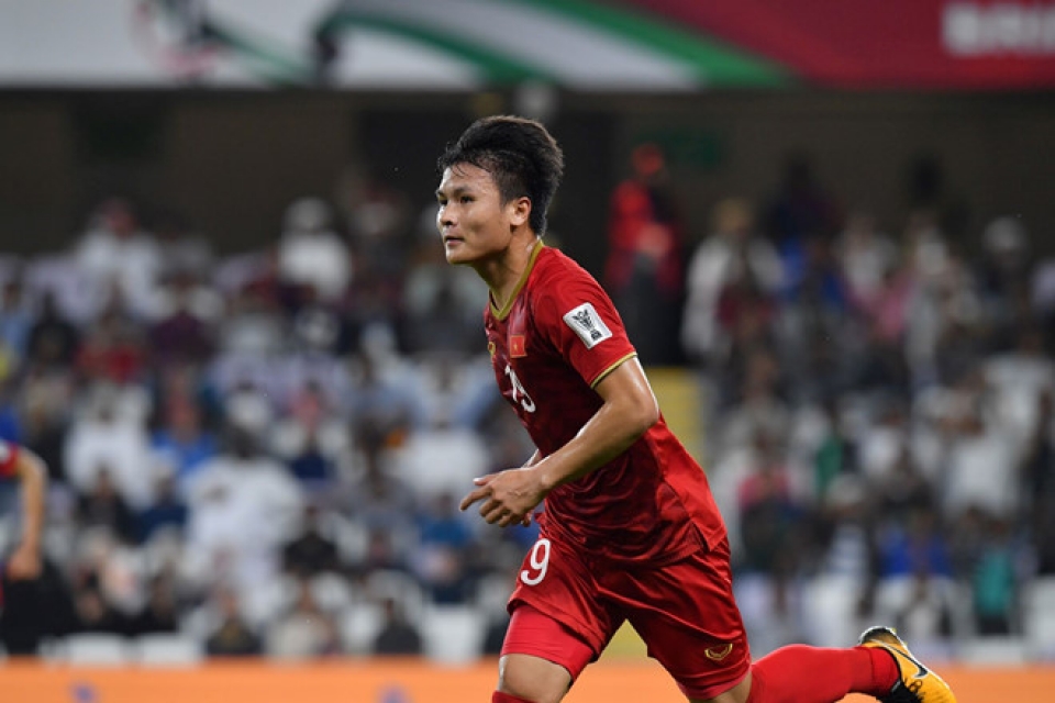 Asian Cup 2019: Quang Hải lọt top 5 tài năng "cần xuất ngoại" asian cup 2019 quang hai lot top 5 tai nang can xuat ngoai