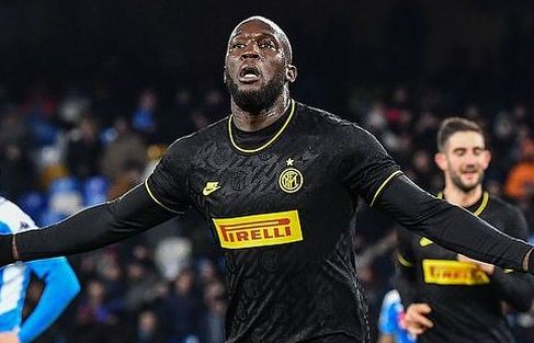 Lukaku càng đá càng đáng sợ, Inter thăng hoa với ngôi đầu